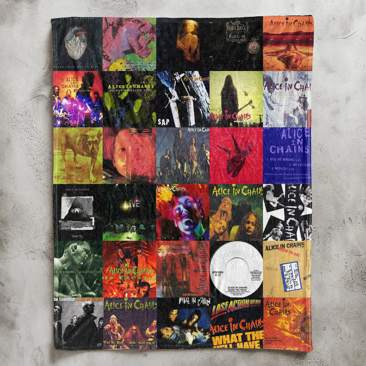 Alice In Chains Sherpa Blanket - Grunge Warmth Wrapped in Iconic Album Art
