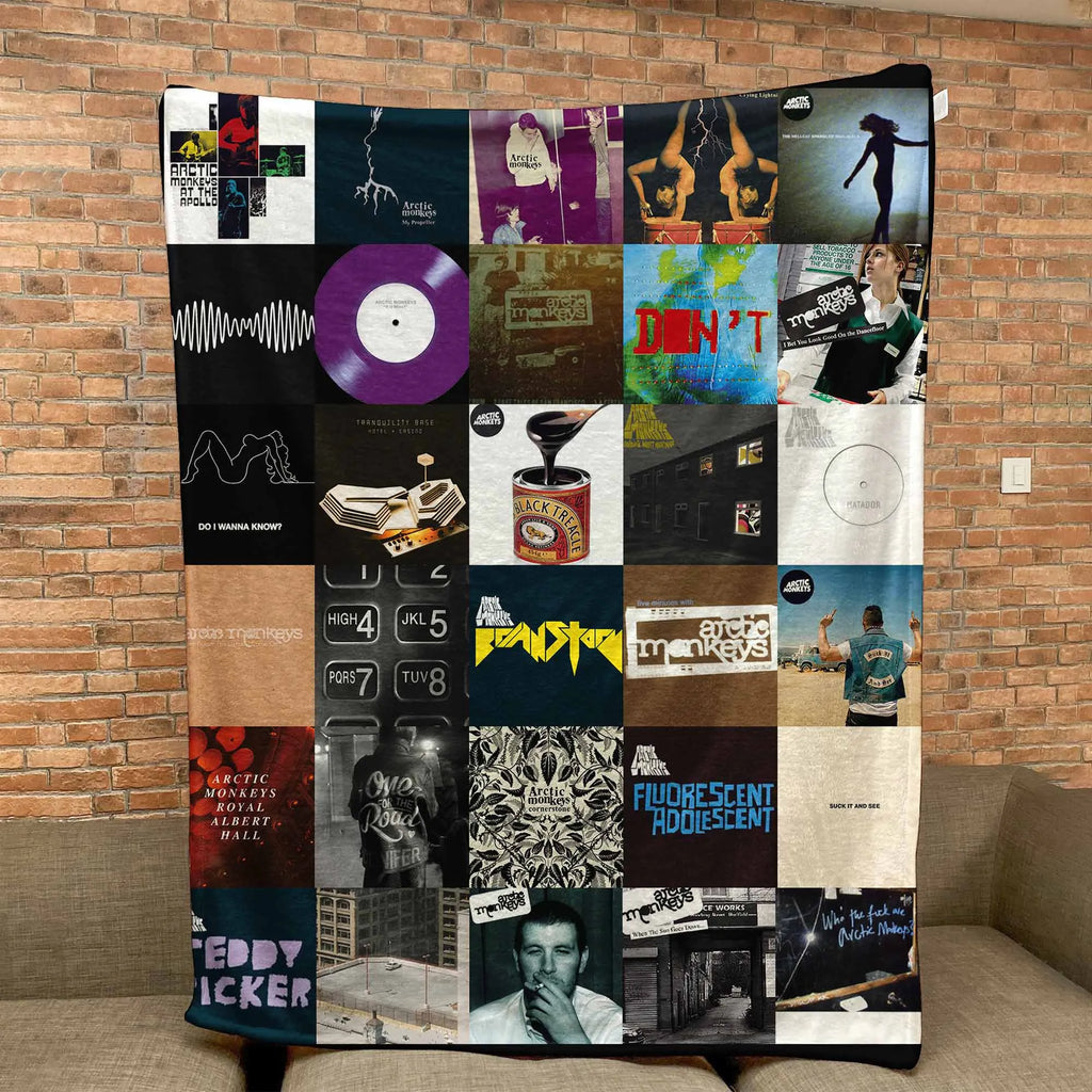 Arctic Monkeys Sherpa Blanket - A Cozy Dive Back Into Indie Rock Glory